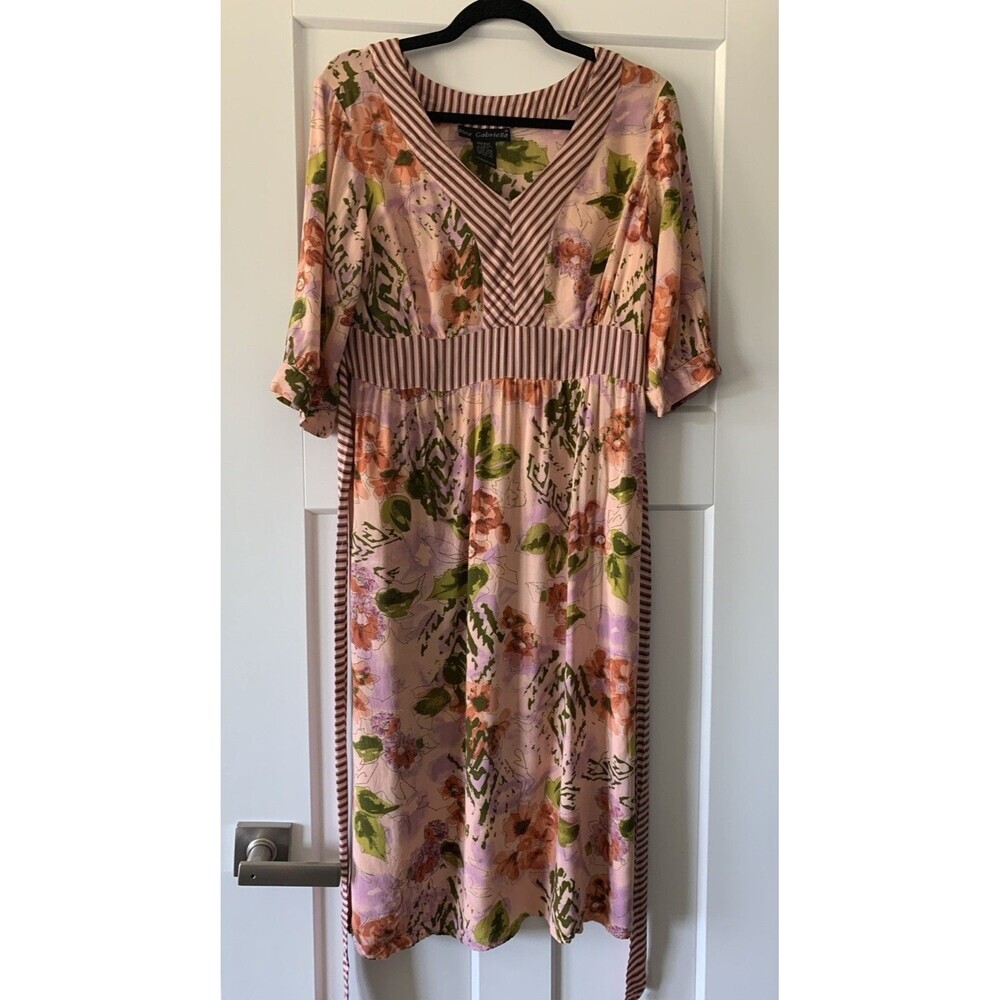 Mlle Gabrielle Multi-Colored, Floral, Boho, V-Neck, Tie Waist Midi Dress Size 8